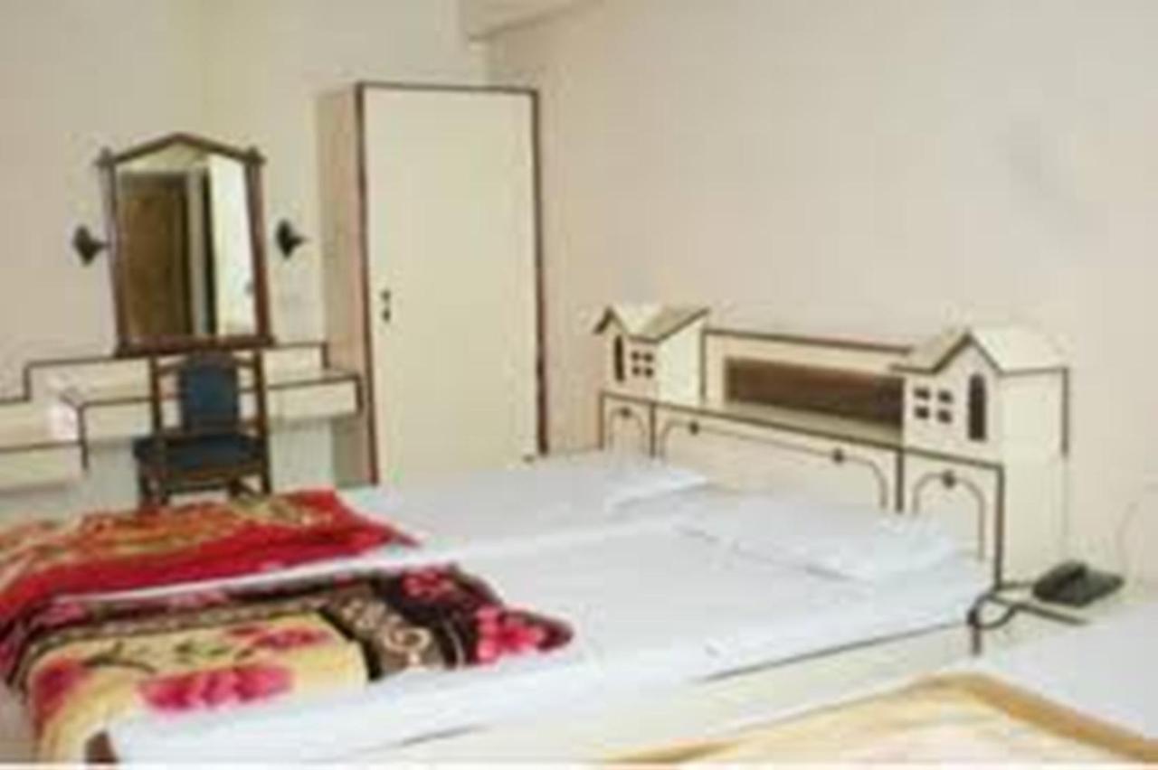 Hotel Shivlok Rishikesh Exterior photo